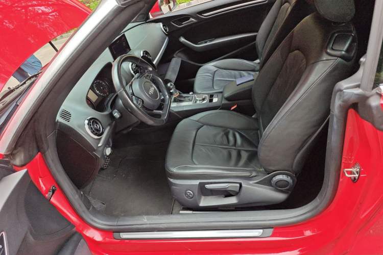 Used Audi A3 2015 Cabriolet 40 TFSI Left Front Seat