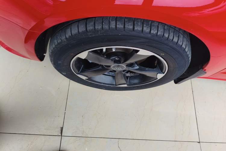 Used Audi A3 2015 Sportback 35 TFSI Millionth Anniversary Intelligent Leading Model Left Front Wheel Hub