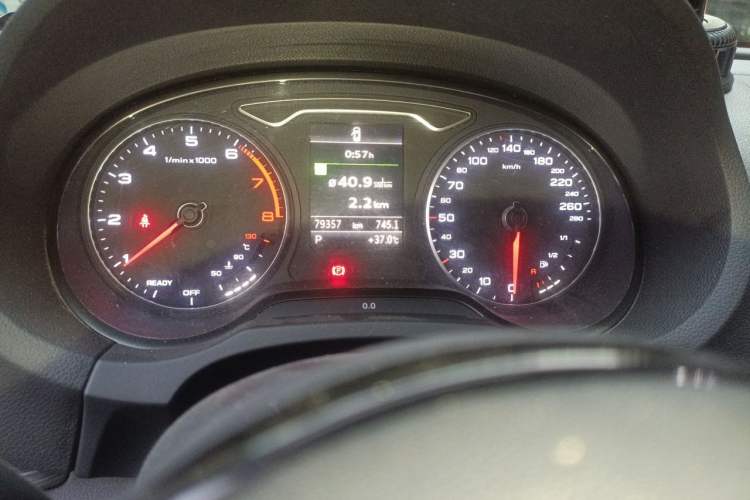Used Audi A3 2015 Sportback 40 TFSI Automatic Comfort Model Odometer Close Up