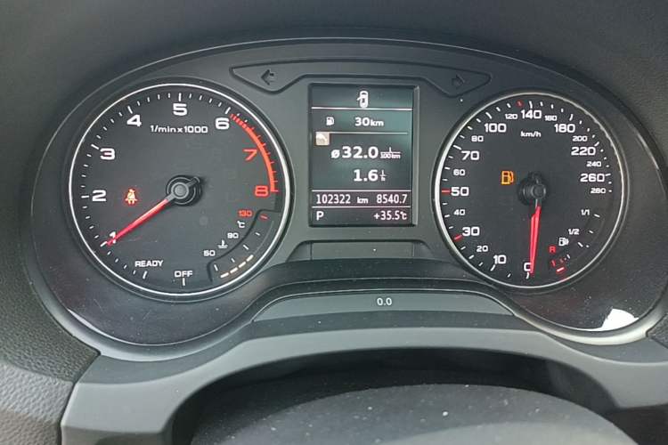 Used Audi A3 2015 Sportback 35 TFSI Millionth Anniversary Intelligent Leading Model Odometer Close Up