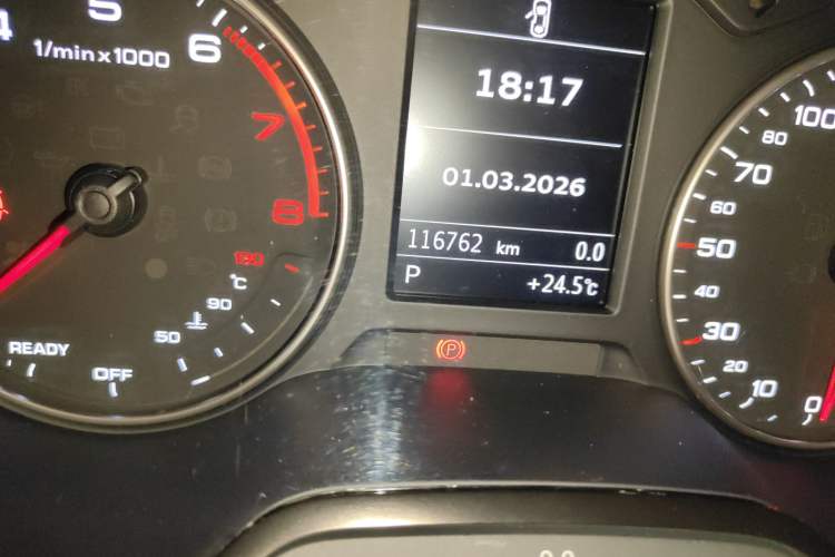 Used Audi A3 2015 Sportback 35 TFSI Millionth Anniversary Comfort Model Odometer Close Up