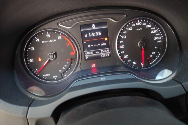 Used Audi A3 2015 Sportback 40 TFSI Automatic Comfort Model Odometer Close Up