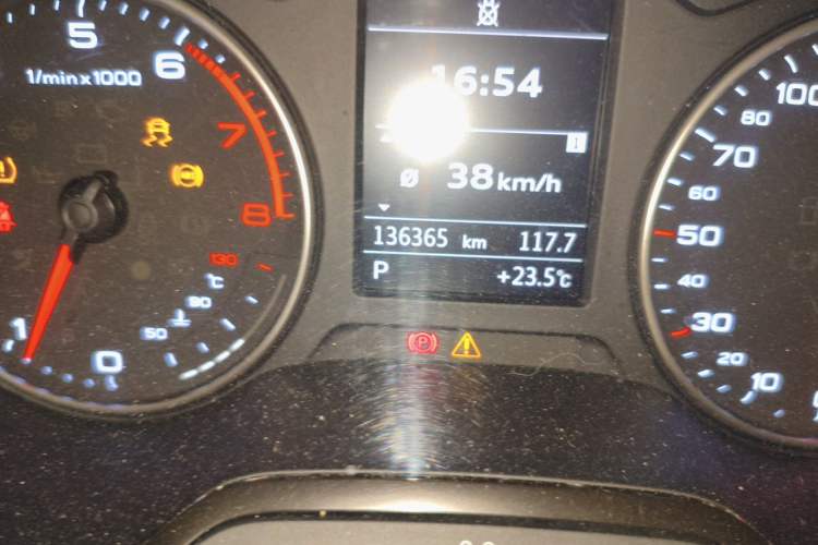 Used Audi A3 2015 Limousine 35 TFSI Millionth Anniversary Comfort Model Odometer Close Up