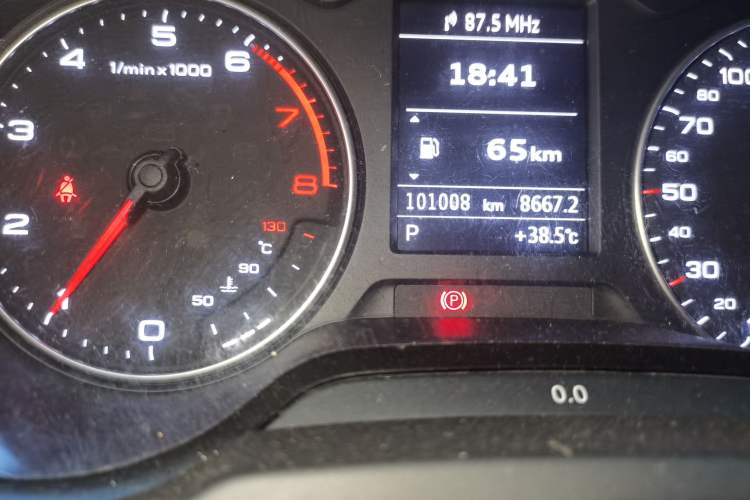 Used Audi A3 2015 Sportback 35 TFSI Millionth Anniversary Comfort Model Odometer Close Up