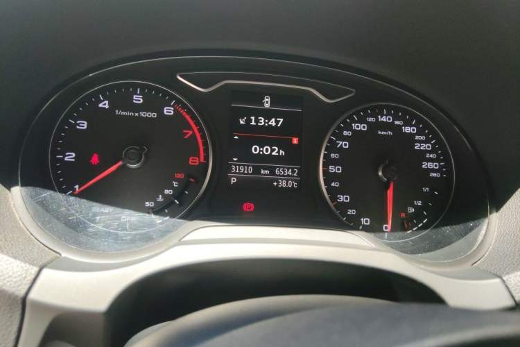 Used Audi A3 2015 Cabriolet 40 TFSI Odometer Close Up