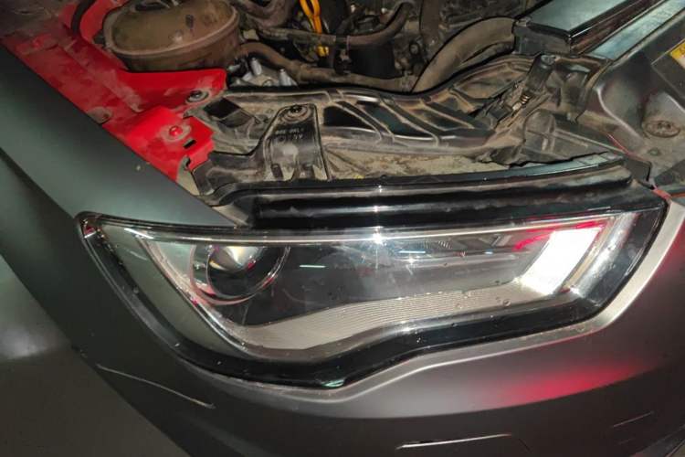Used Audi A3 2015 Limousine 40 TFSI Automatic Comfort Model Right Front Headlight
