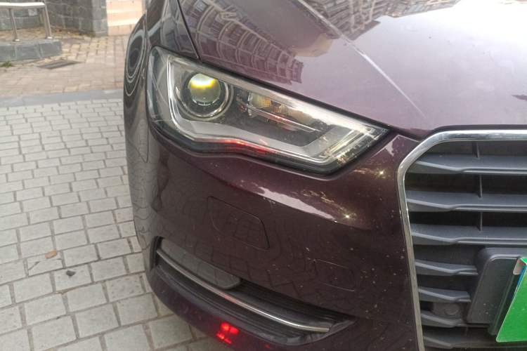 Used Audi A3 2015 Sportback 40 TFSI Automatic Comfort Model Right Front Headlight