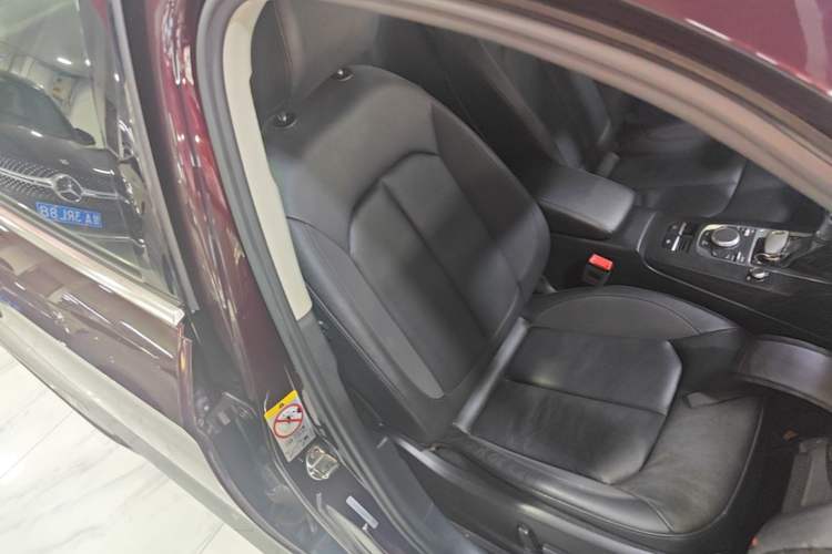 Used Audi A3 2015 Limousine 35 TFSI Millionth Anniversary Comfort Model Right Front Seat