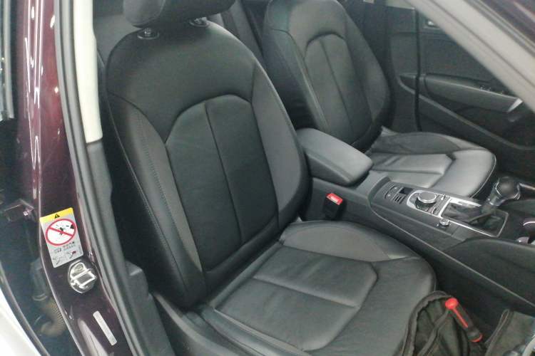 Used Audi A3 2015 Limousine 40 TFSI Automatic Comfort Model Right Front Seat