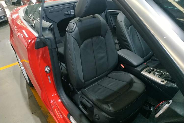 Used Audi A3 2015 Cabriolet 40 TFSI Right Front Seat