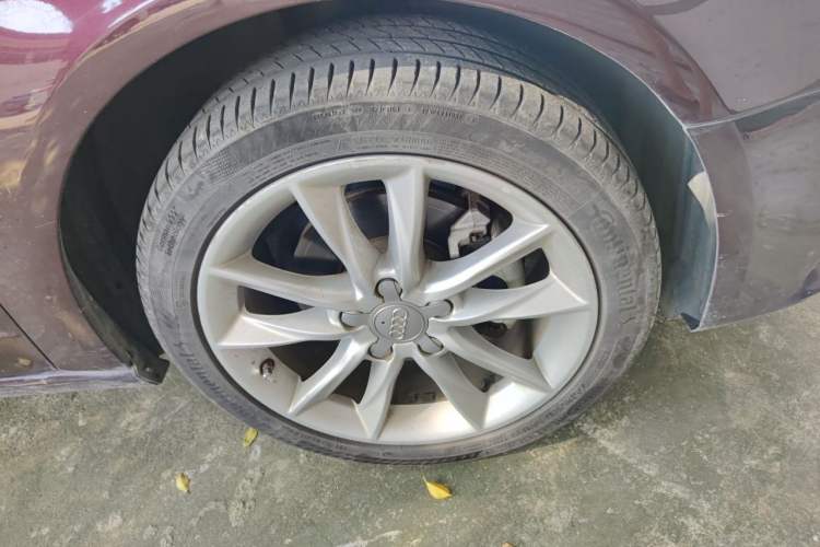 Used Audi A3 2015 Sportback 35 TFSI Millionth Anniversary Comfort Model Right Front Wheel Hub