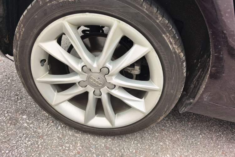 Used Audi A3 2015 Sportback 40 TFSI Automatic Comfort Model Right Rear Wheel Hub