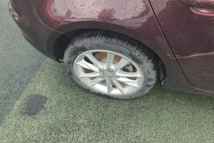 Used Audi A3 2015 Sportback 35 TFSI Millionth Anniversary Comfort Model Right Rear Wheel Hub