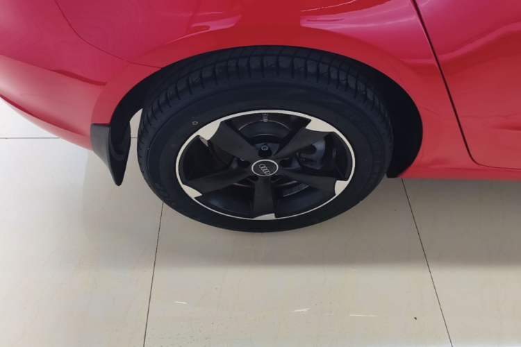 Used Audi A3 2015 Sportback 35 TFSI Millionth Anniversary Intelligent Leading Model Right Rear Wheel Hub