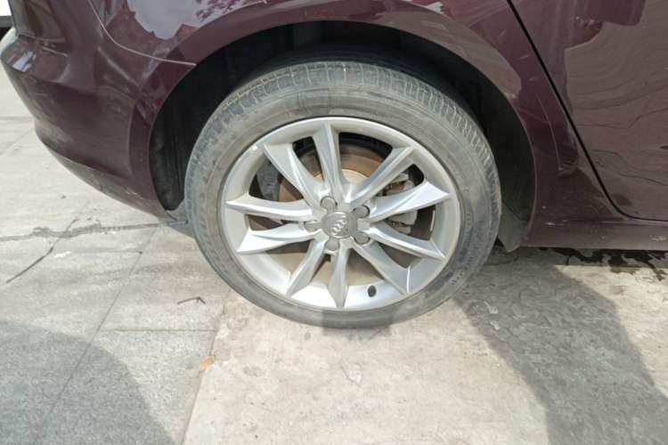 Used Audi A3 2015 Sportback 35 TFSI Millionth Anniversary Comfort Model Right Rear Wheel Hub