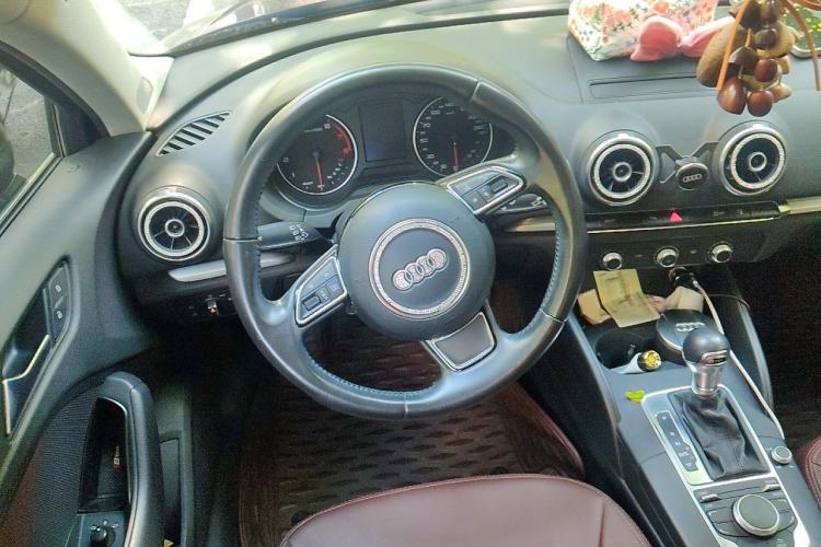 Used Audi A3 2015 Sportback 35 TFSI Millionth Anniversary Intelligent Leading Model Steering Wheel