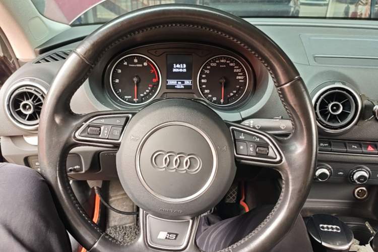 Used Audi A3 2015 Limousine 35 TFSI Millionth Anniversary Intelligent Leading Model Steering Wheel