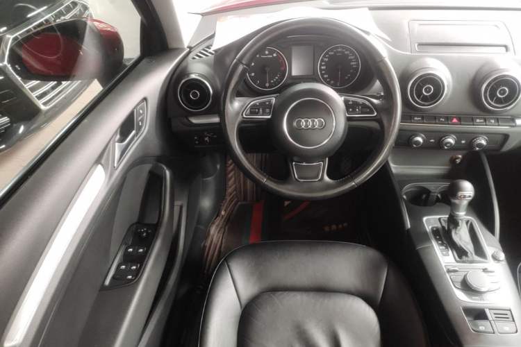 Used Audi A3 2015 Limousine 35 TFSI Millionth Anniversary Intelligent Leading Model Steering Wheel