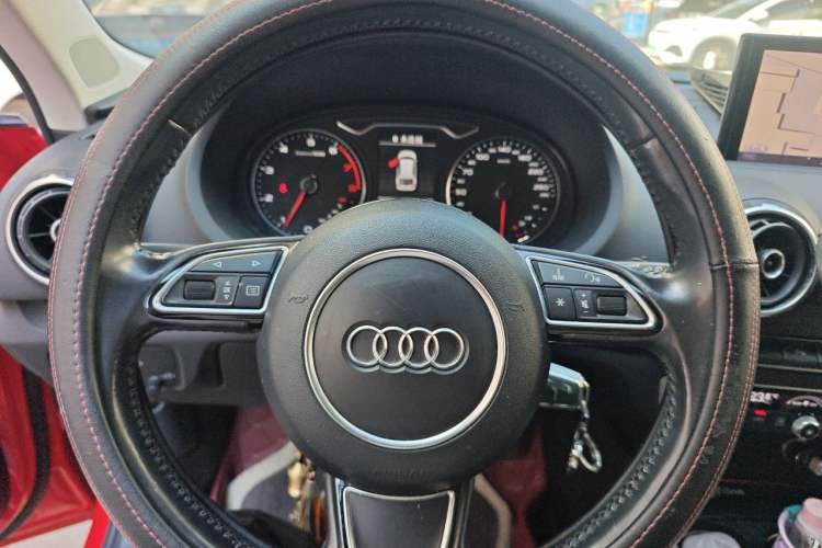 Used Audi A3 2015 Sportback 40 TFSI Automatic Comfort Model Steering Wheel