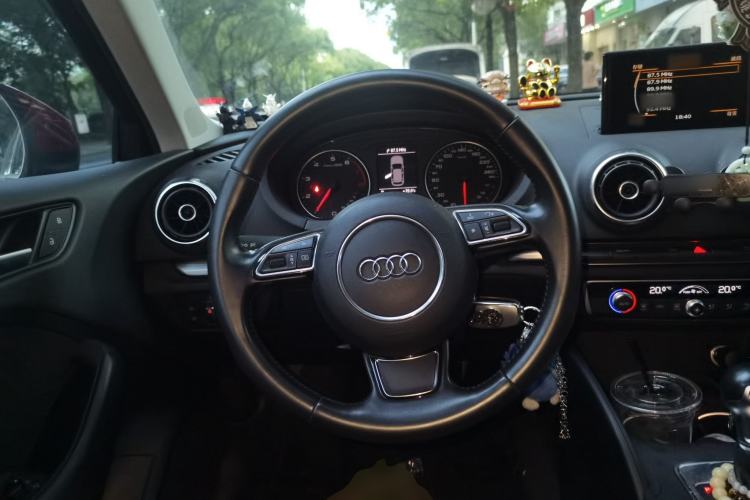 Used Audi A3 2015 Sportback 35 TFSI Millionth Anniversary Comfort Model Steering Wheel