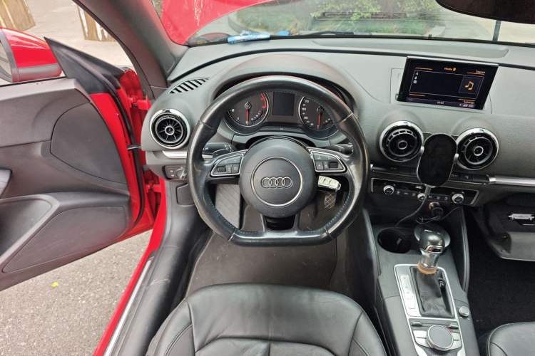Used Audi A3 2015 Cabriolet 40 TFSI Steering Wheel