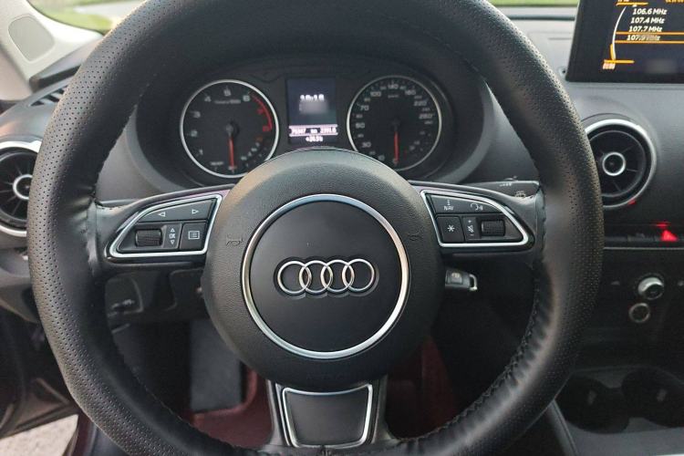 Used Audi A3 2015 Limousine 35 TFSI Millionth Anniversary Intelligent Leading Model Steering Wheel