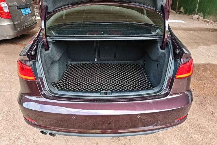 Used Audi A3 2015 Limousine 35 TFSI Millionth Anniversary Intelligent Leading Model Trunk