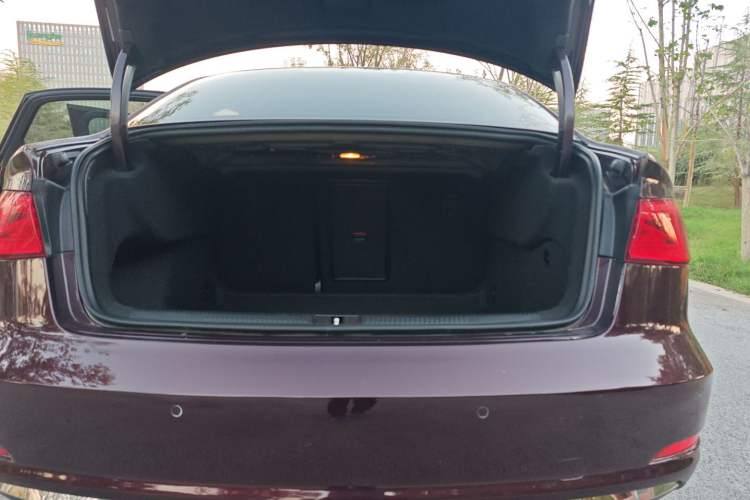 Used Audi A3 2015 Limousine 35 TFSI Millionth Anniversary Intelligent Leading Model Trunk