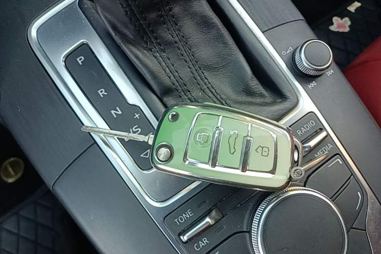 Used Audi A3 2015 Sportback 35 TFSI Millionth Anniversary Intelligent Leading Model Vehicle Key