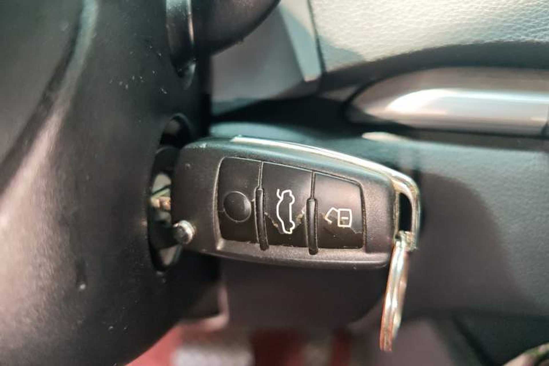 Used Audi A3 2015 Limousine 35 TFSI Millionth Anniversary Comfort Model Vehicle Key