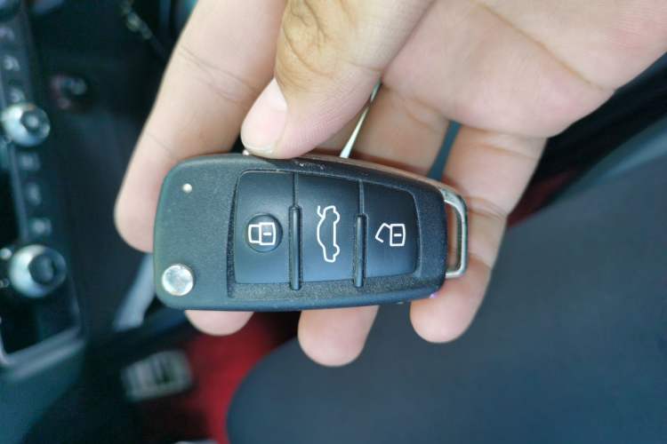 Used Audi A3 2015 Limousine 35 TFSI Millionth Anniversary Comfort Model Vehicle Key