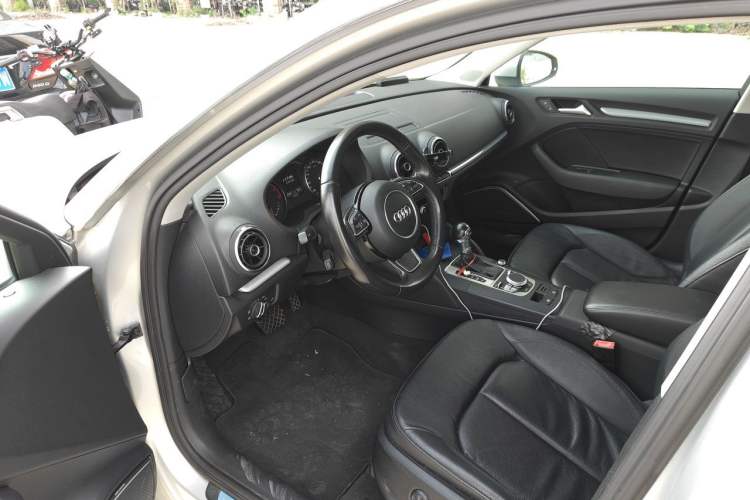 Used Audi A3 2015 Sportback 40 TFSI Automatic Luxury Model Driver Seat