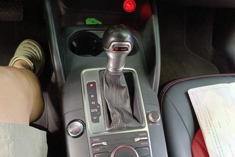 Used Audi A3 2015 Limousine 35 TFSI Millionth Anniversary Intelligent Leading Model Gear Lever