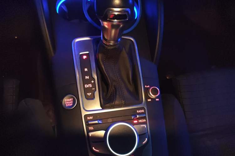 Used Audi A3 2015 Sportback 45 TFSI S line sports model Gear Lever