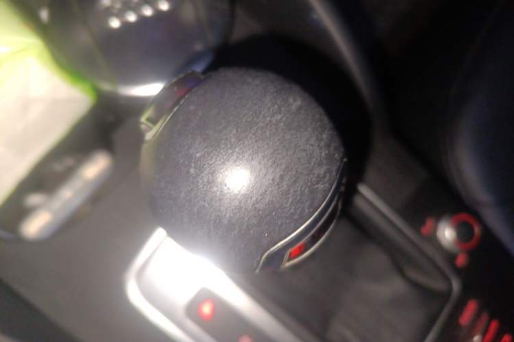 Used Audi A3 2015 Sportback 40 TFSI Automatic Comfort Model Gear Lever
