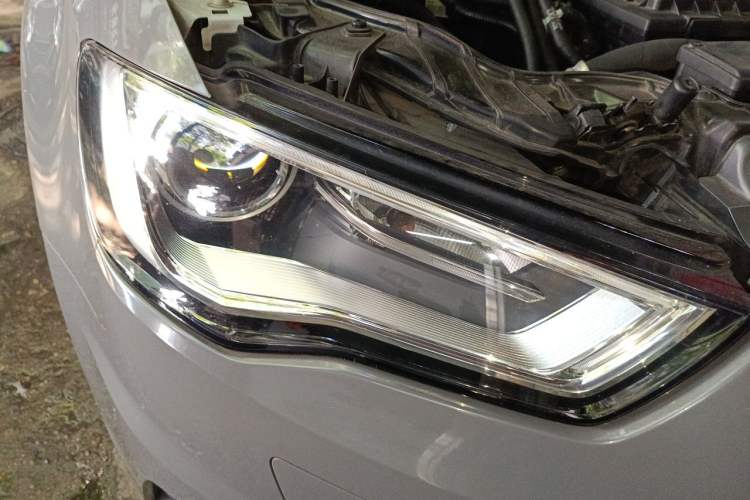 Used Audi A3 2015 Limousine 35 TFSI Millionth Anniversary Intelligent Leading Model Right Front Headlight