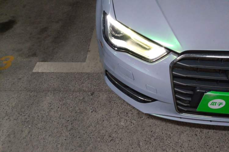 Used Audi A3 2015 Sportback 40 TFSI Automatic Comfort Model Right Front Headlight