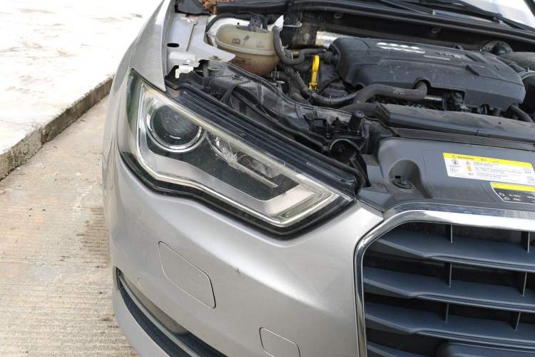 Used Audi A3 2015 Sportback 40 TFSI Automatic Luxury Model Right Front Headlight