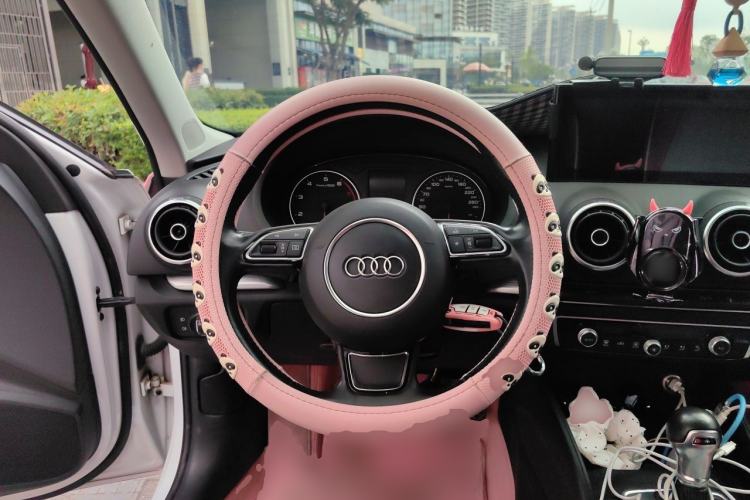 Used Audi A3 2015 Sportback 35 TFSI Millionth Anniversary Comfort Model Steering Wheel