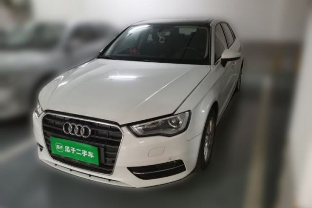 Ojetý Audi A3 2015 Sportback 35 TFSI Millionth Anniversary Intelligent Leading Model