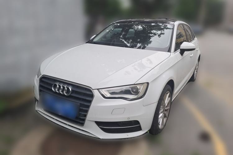 Used Audi A3 2015 Sportback 35 TFSI Millionth Anniversary Comfort Model Guazi used car, China used car export, Used car for sale, Used  cars, Cheapest cars for sale