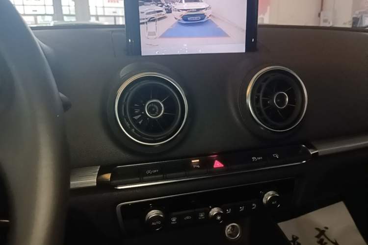 Used Audi A3 2015 Sportback 40 TFSI Automatic Comfort Model Audio And AC Panel