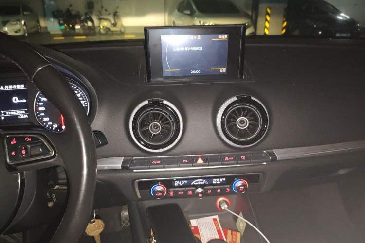 Used Audi A3 2015 Limousine 35 TFSI Millionth Anniversary Comfort Model Audio And AC Panel