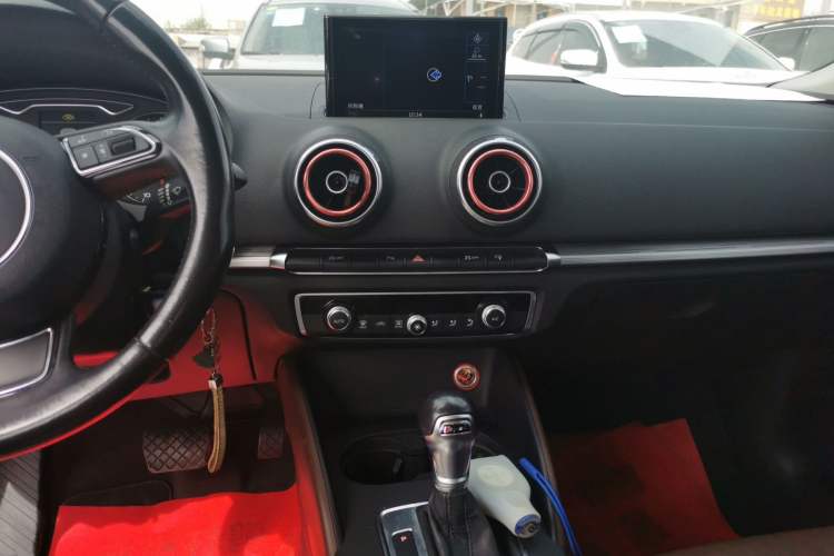 Used Audi A3 2015 Limousine 40 TFSI Automatic Comfort Model Audio And AC Panel