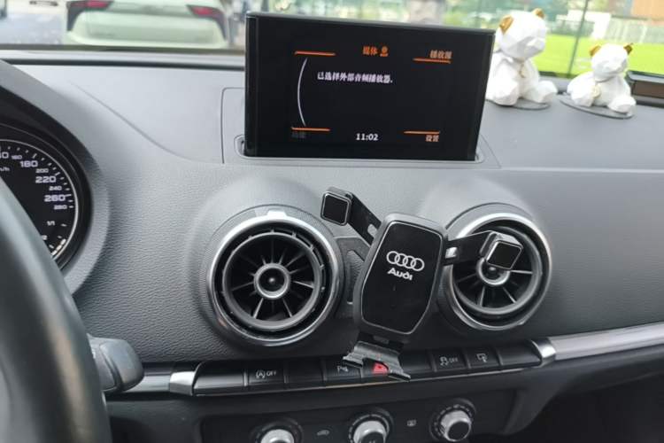 Used Audi A3 2015 Sportback 35 TFSI Millionth Anniversary Intelligent Leading Model Audio And AC Panel