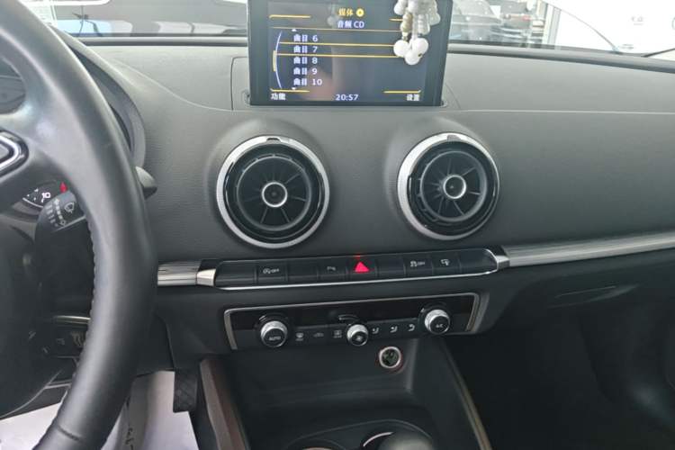 Used Audi A3 2015 Sportback 35 TFSI Millionth Anniversary Comfort Model Audio And AC Panel