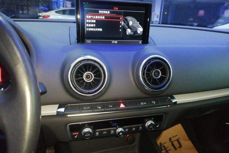 Used Audi A3 2015 Limousine 40 TFSI Automatic Luxury Model Audio And AC Panel