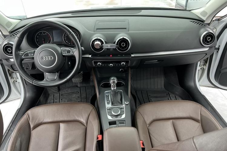Used Audi A3 2015 Sportback 35 TFSI Millionth Anniversary Comfort Model Audio And AC Panel