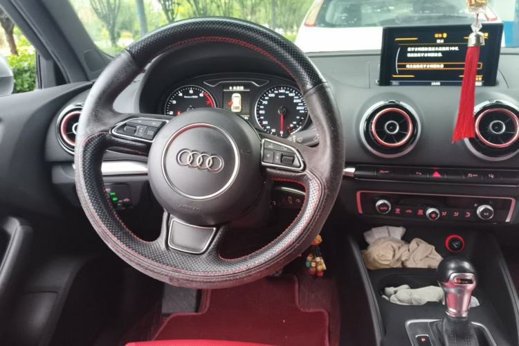 Used Audi A3 2015 Sportback 45 TFSI S line sports model Center Console