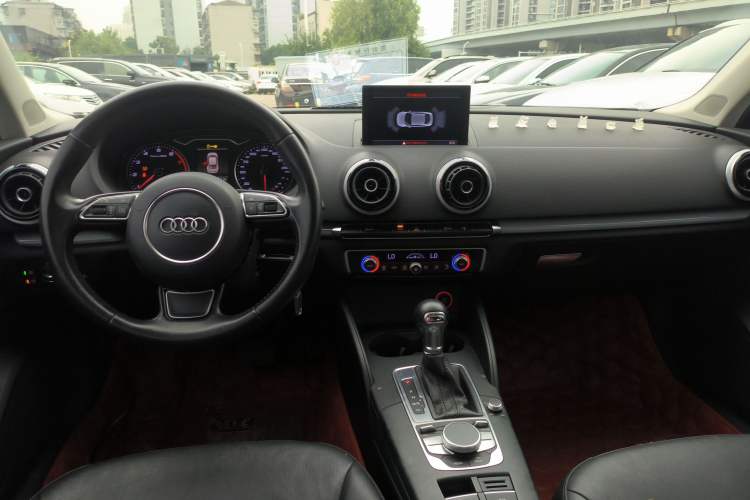 Used Audi A3 2015 Limousine 45 TFSI S line Luxury Model Center Console